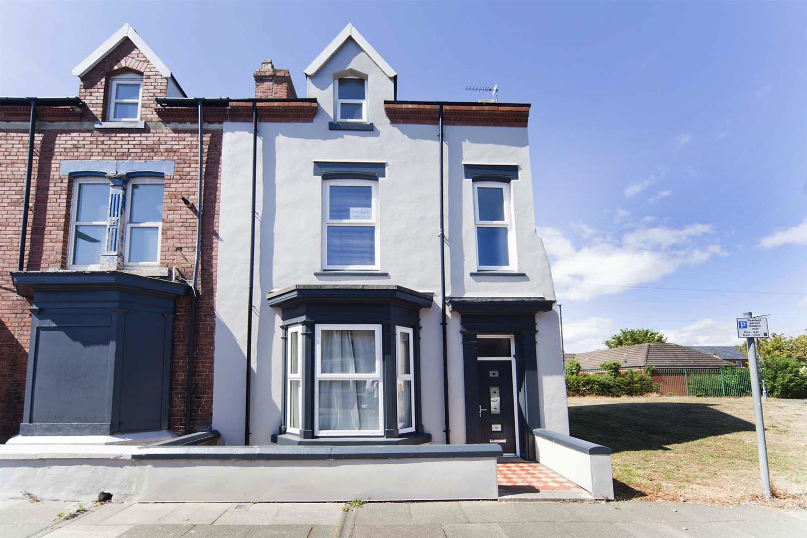Low Grange Avenue